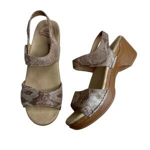 NEW DANSKO Women's 39 US 8 Sonnet Sandal Metallic Gold Tan Animal Print Clogs